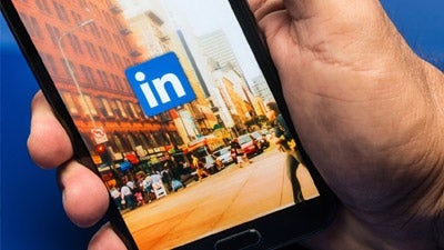 The 3 Best Ways to Manage Change on LinkedIn