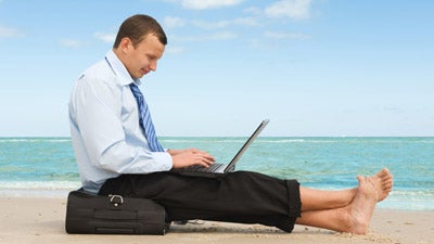 5 Ways to Set Up Your “Working” Vacation