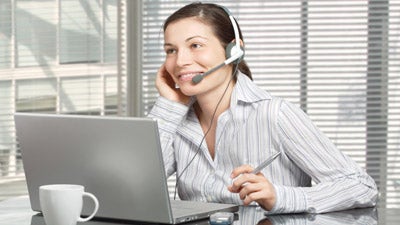 8 Reasons Your Business Needs a Good VoIP Phone System