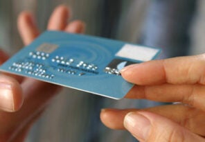 3-things-to-know-before-signing-up-with-a-merchant-card-processor