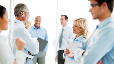 8-basic-but-effective-conversation-ice-breakers-for-networking-events
