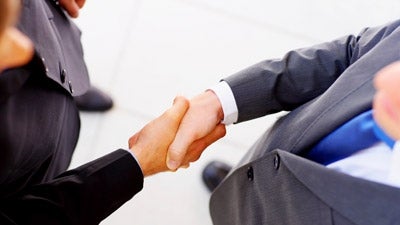 How to Build Business Relationships That Give You the Advantage