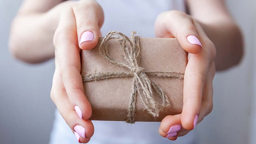 7 Crafts to Make and Sell for Profit | SmallBizClub