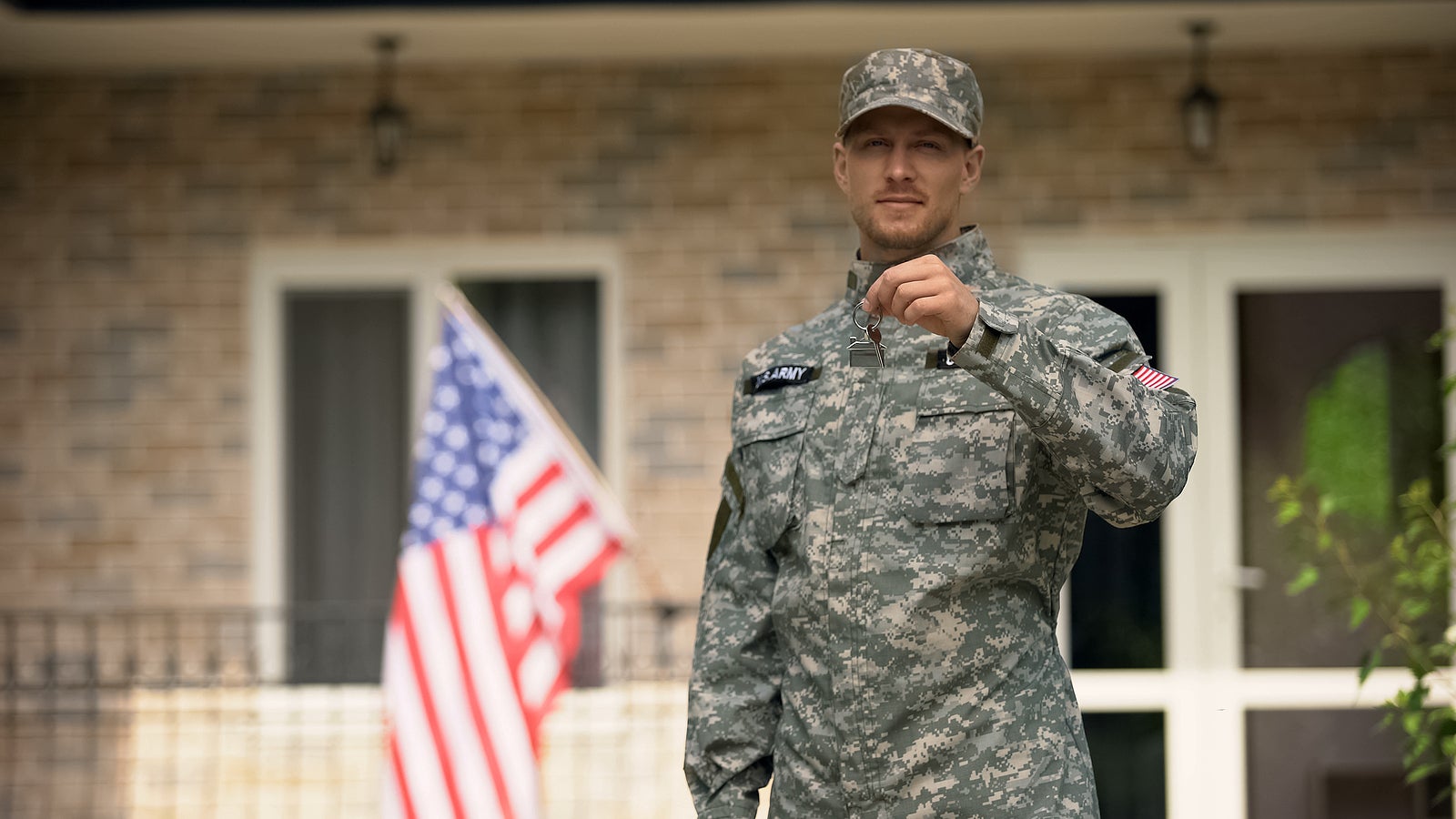 5 Excellent Ways for Military Members to Set Up a Successful Future