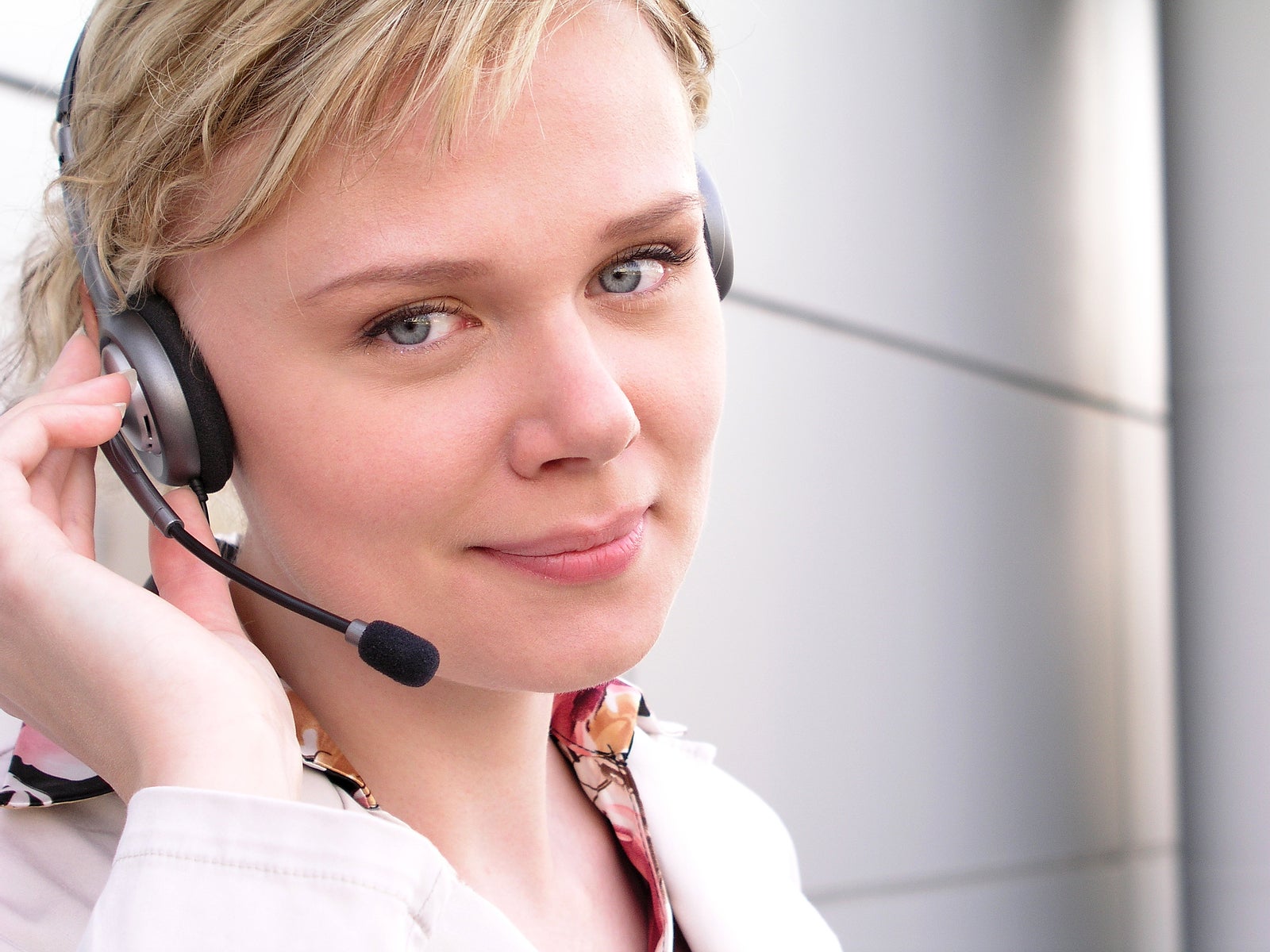 3-main-differences-between-customer-service-customer-support