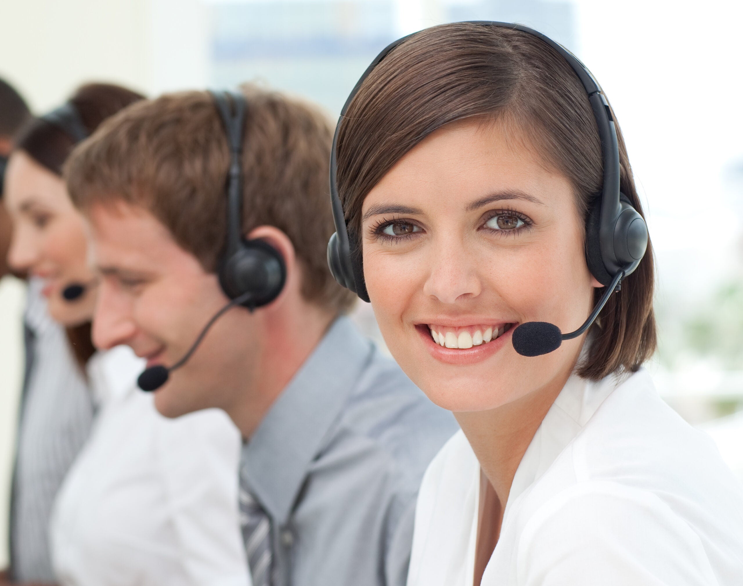 4 Ways To Improve Call Center Customer Service SmallBizClub