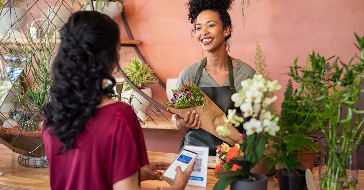 Florist-Female-Employee-Image1 Florist-Female-Employee-Image1